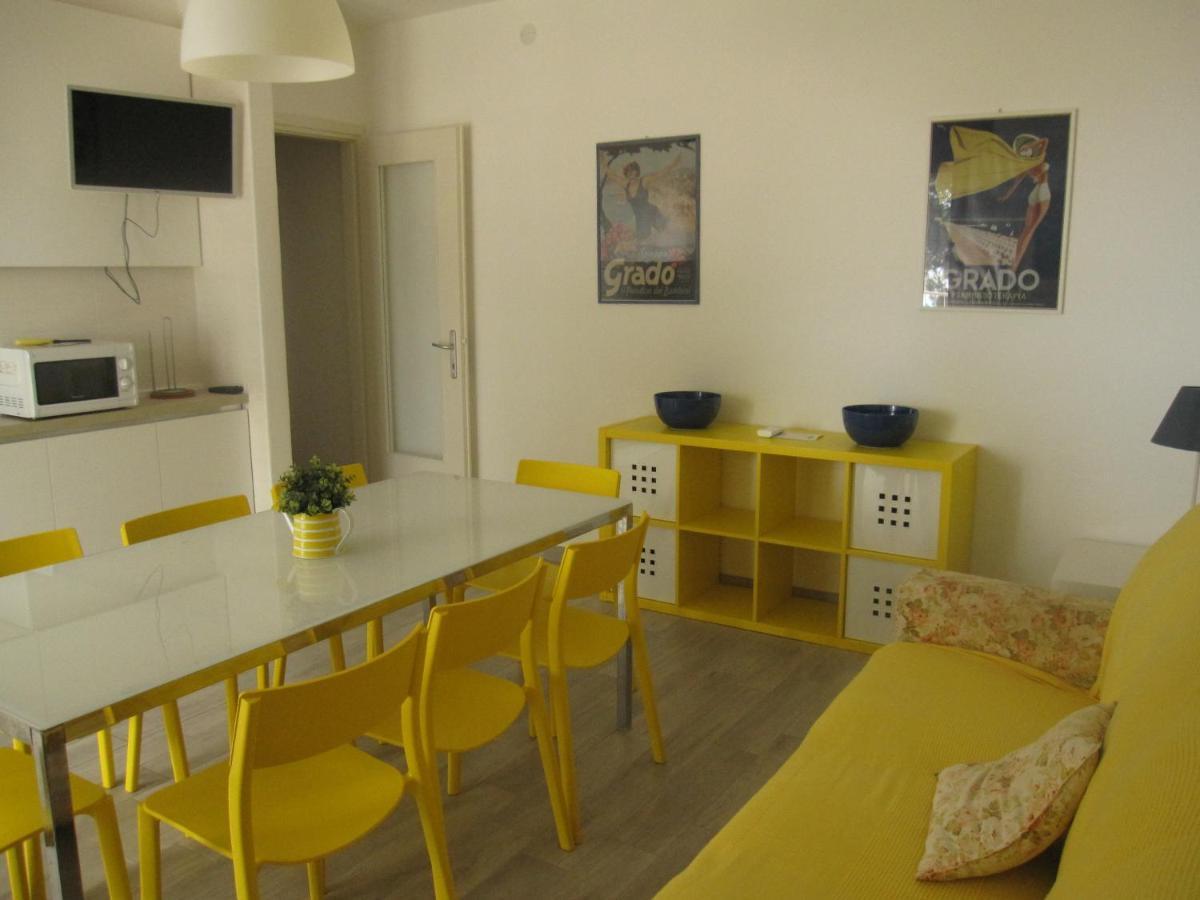 Ariston Apartment